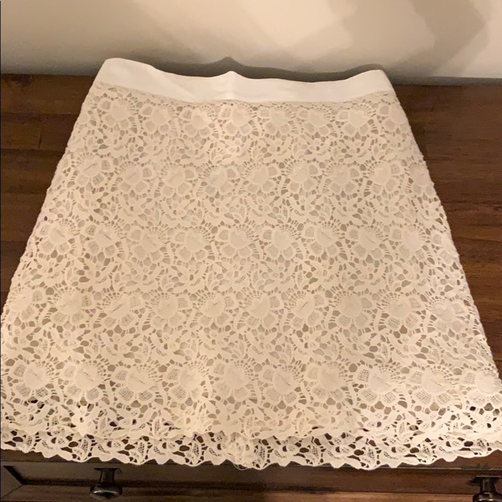Cream lace A-line skirt
